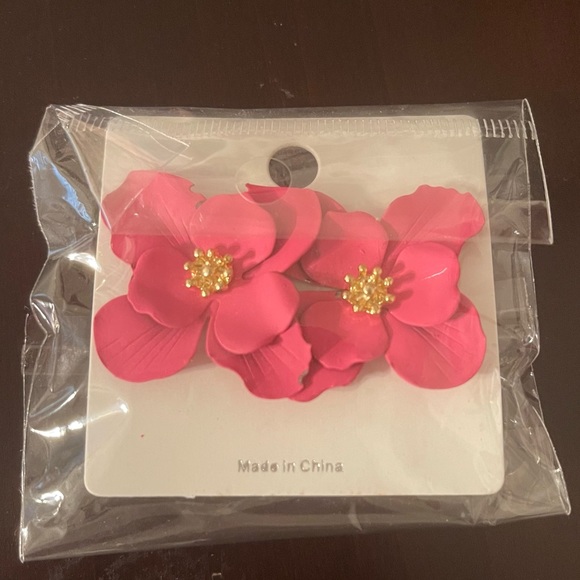 Jewelry - Flower Earrings